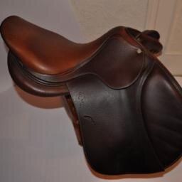 SellerieU's profile picture. Vente materiel neuf & occasion, atelier de réparation, Service Laverie (tapis, couverture...) location van