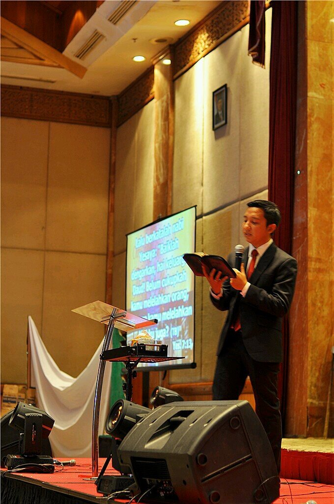 Pastor of @GMSPekanbaru