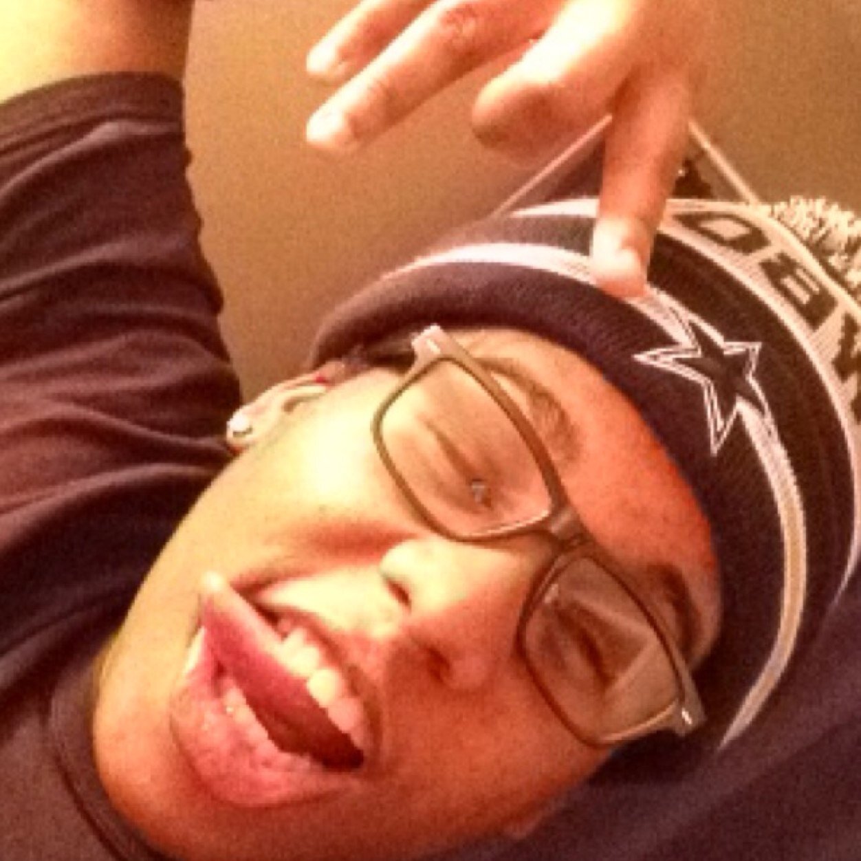 jayy_santana_'s profile picture. I Also Promote.. Bronx New York. I'm Cuban.