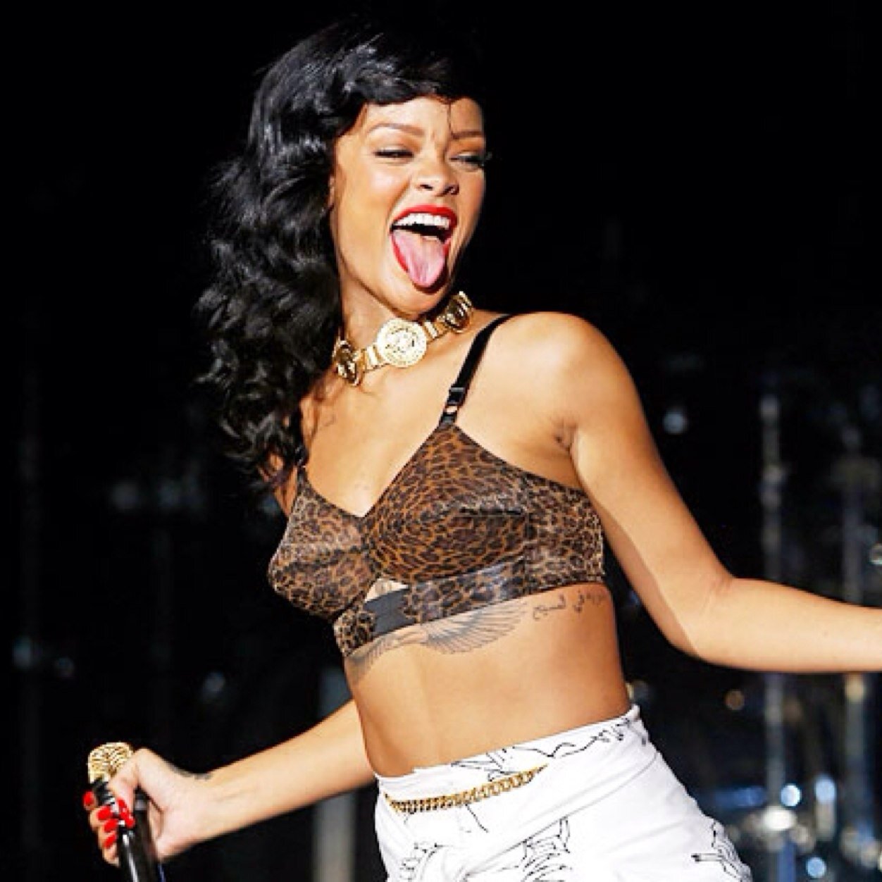 Have been Rihanna addict since 2005