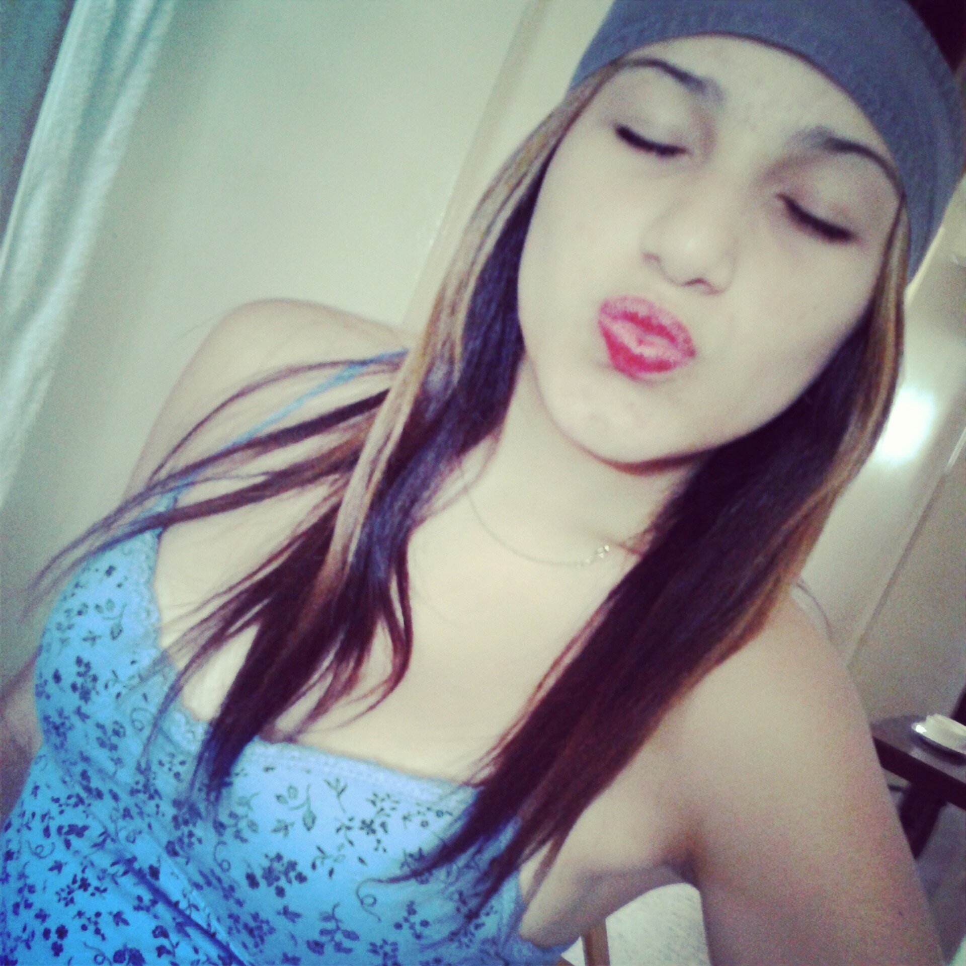 yOmaGarcii's profile picture. [Fe En Dios♥]AMO MI HERMANA♥•|Patrick♡|MyBFF@MarlynRguz♥[I♡Ricardo Montaner♡]Mom♡| Amante de las Fotos♡|Futura Dra♡|Mis amigos♡:)