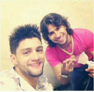 um Amor puro e verdade.. fc criado com muito Amor e carinho aos homens mais doce do Brasil meus Lindos @MUNHOZ_FRANGO e @Mariano_MeM 30/09/13