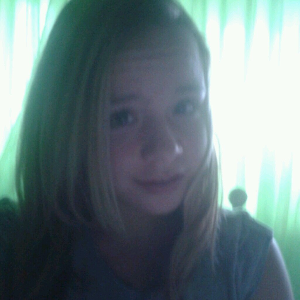12 jaar-MHCL MC2-snapchat xmelisxromyx-insta xmelisxromyx-friends&family 1#-20-10-13 Danny3