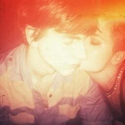 asnilovesbieber's profile picture. FOLLOW ME 3