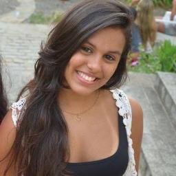 Librina, solteira, 14 anos. Agora me sigam, bj