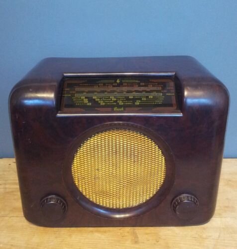 I occasionally tweet about Bakelite radios, vintage record players and interesting collectables.