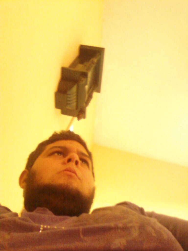 Franze32's profile picture. Sou chefe da máfia.Gosto de futebol,armas,pescar,video game,etc...