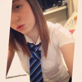 follow me;ill follow back,I promise x