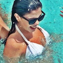 Instagram: @vivianesep