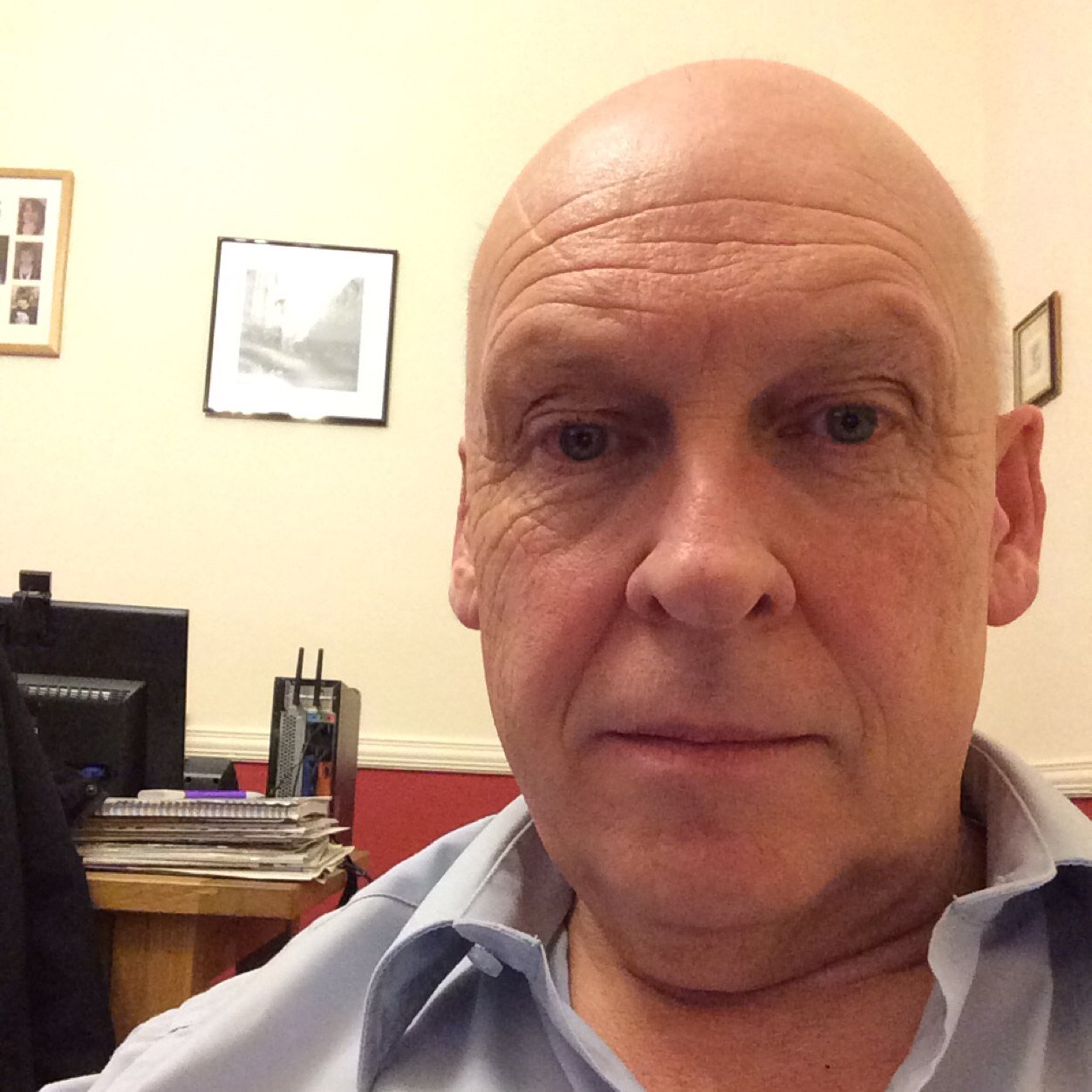 Owner of Black Squirrel Finance Coaching, former NHS Manager, supporter of Charlton Athletic and Dunfermline Athletic.