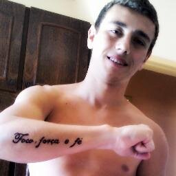 CRUZEIRENSE CHATO. Humildade, não te faz melhor que ninguém, mais te faz diferente de todos os outros. I belong to Jesus.