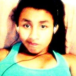 no vusco el corazon mas grande busco el vasio para llenarlo de amor no busco al chico  perfecto si no al q se equivoca para enseñarlea ser tan especial como tu