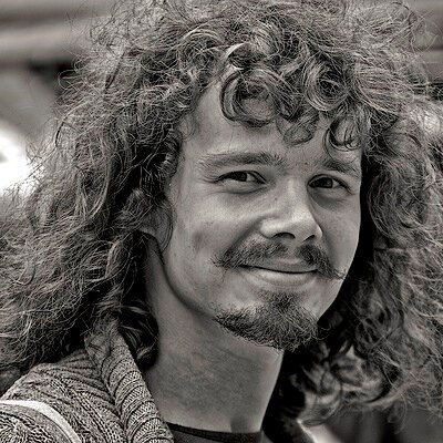 jorangeii0's profile picture. Люди работают, чтобы получать деньги. Деньги – средство достижения свободы.,