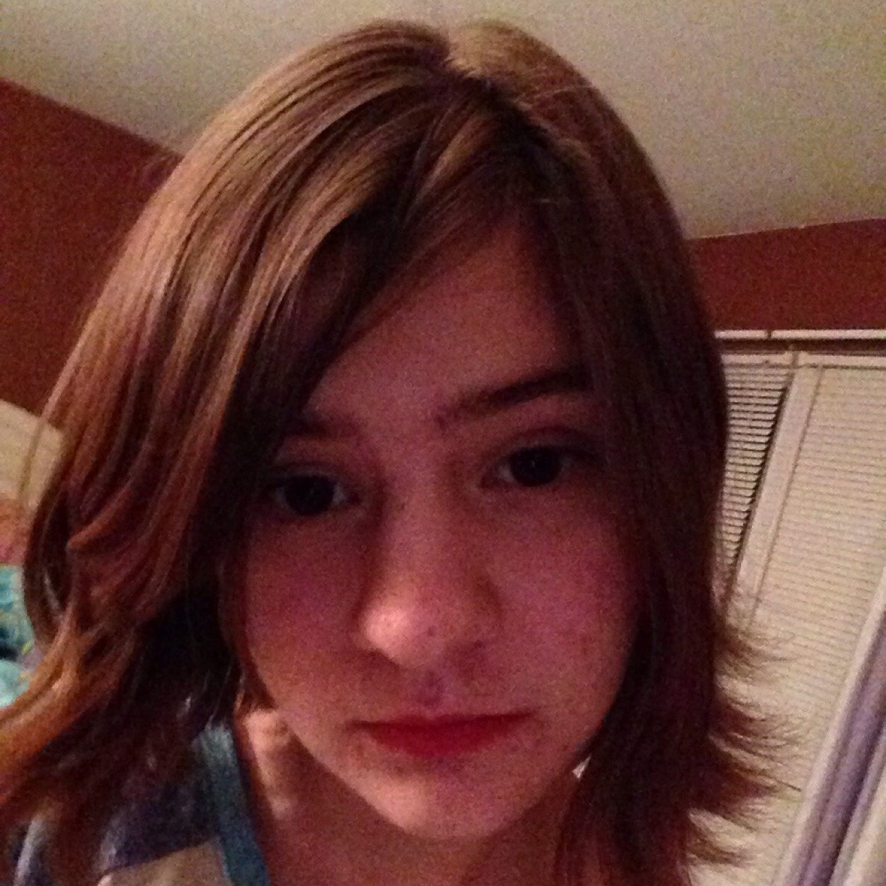 FuyuhikoKuzury's profile picture. i take too many selfies and my tweets are dumb dont follow me