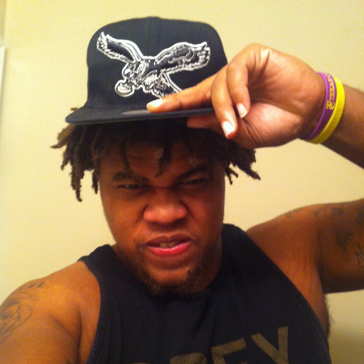 ONE OF THE FOUNDERS OF GAMMA GAMMA BETA I'M A MAN M.O.V.E & P.R.I.D.E    FOLLOW ME I FOLLOW BACK