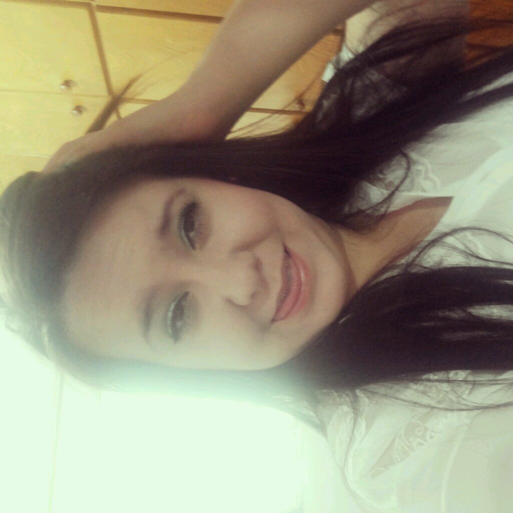 instagram : jeenycristyane