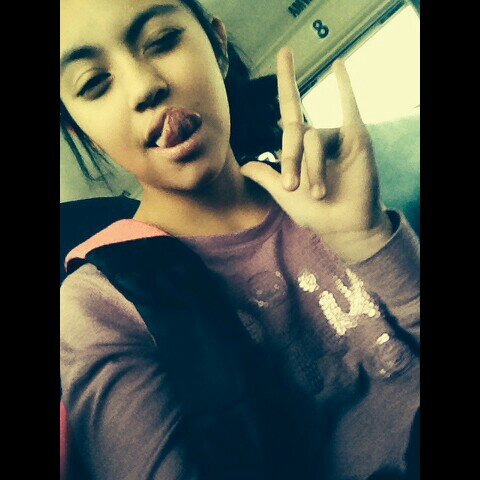 sofiarubio137's profile picture. Keep Smiling