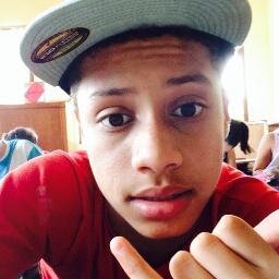 whats; 51 99236862