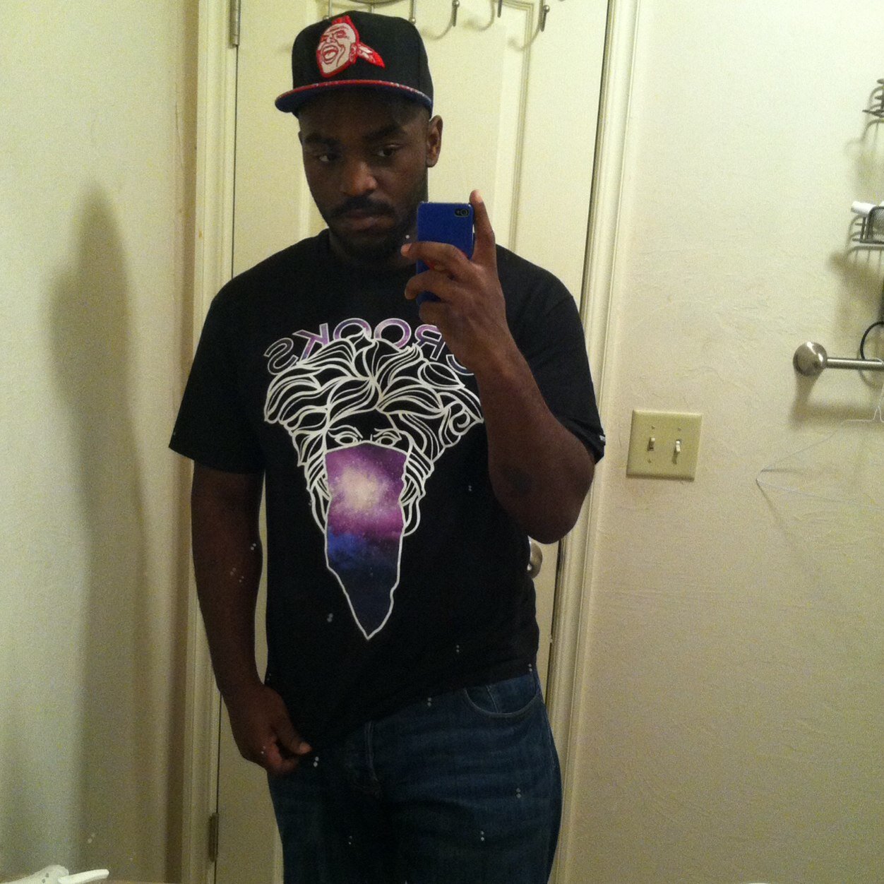 FamousBeast_19's profile picture. I rap and i do MMA and youtube i lost my 8k  #IMAPFollowTrain my twifey @KeshaNicole4 #teamLakersnation #TeamWolfpackgang p.s go my @TheRealBeast818 page