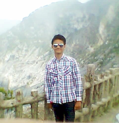 kui_ilham's profile picture. Follow kamu , alaways !