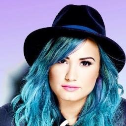 Todo sobre Demi Lovato y One Direction en Español.