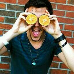 alexkinxey's profile picture. let's just start again