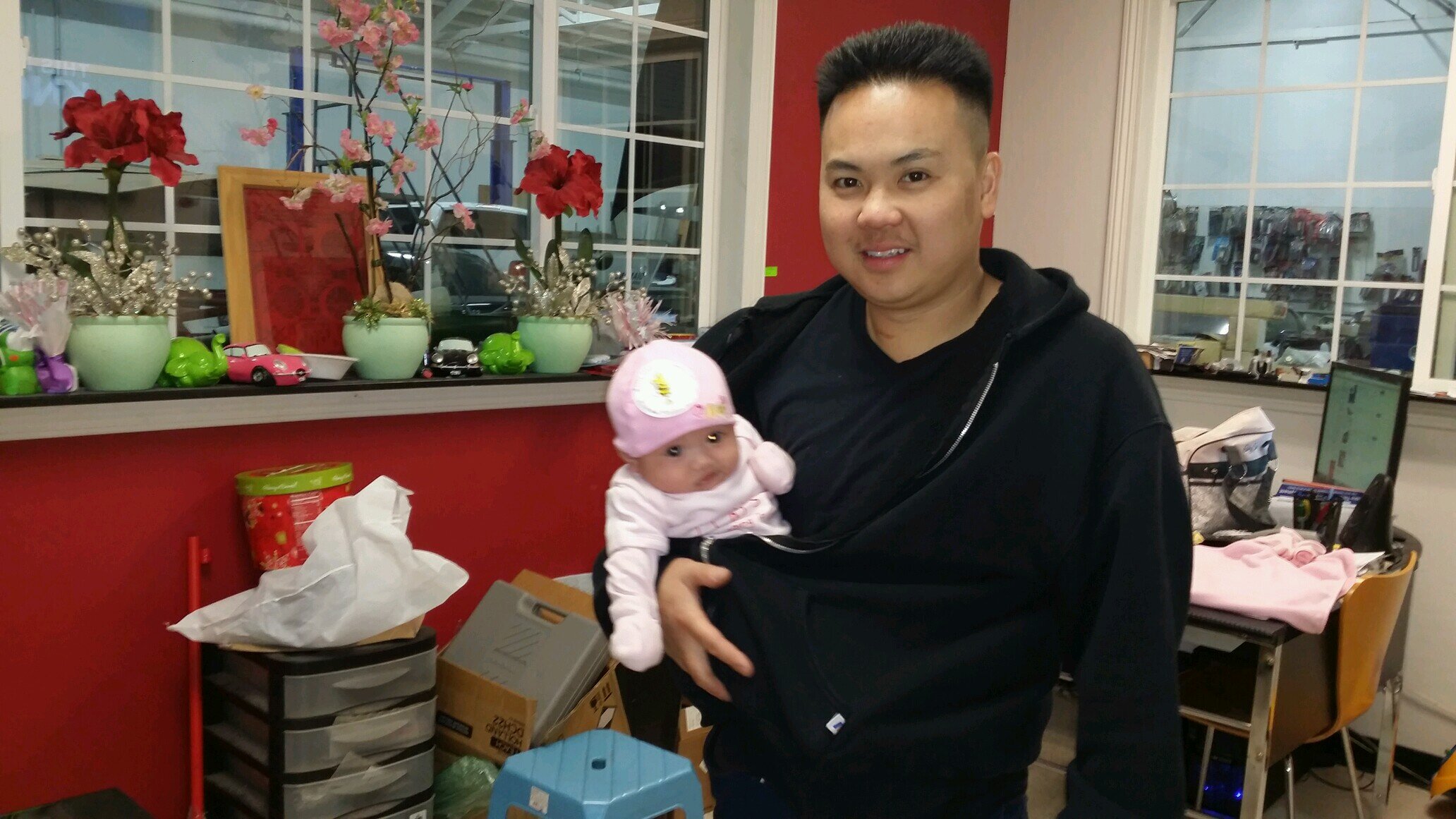 Tomiyoto's profile picture. 