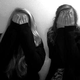 Hey, we're just 2 crazy girls with a new YouTube account. Subscribeee