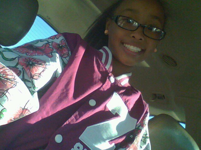 izzabelle_143's profile picture. Dancing is my life, Zendaya and Deja are my idols @Zendaya and @dejacarter ~why fit in when you were born to stand out ~ met zendaya twice