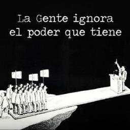 administradora,comerciante, madre,esposa, fittnes,amante de la libertad ,caraquista,fanatica de la salsa y balada.