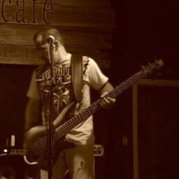 vanbmi's profile picture. Music, the thing I love doing most. I've been playing for over 3 decades now and dont ever want to stop. Currently playing @gohouseofthomas. Follow us!