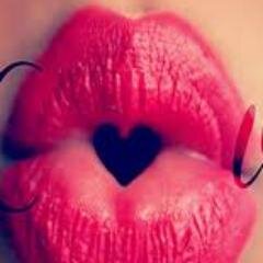 I follow back I am new plz FO LLOW me  in my world of so many and follow @sajebabe 3