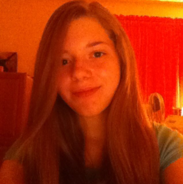 riahlovesnandos's profile picture. people always ask me how do u eat so much yet stay skinny simple i just eat and eat and eat then sit around all day :) hope that helped lol