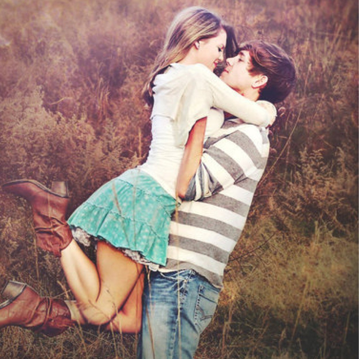Hey guys, this is a new relationship page i made! I hope you like it, I will post things that everyone can relate to