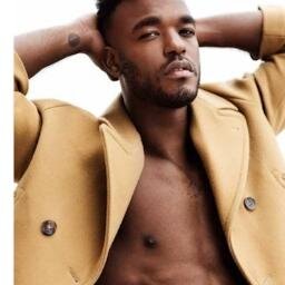 Gay,  Roleplayer  (NOT  Luke James) I sing,  I act  I love men and I'm one horny domimate Master