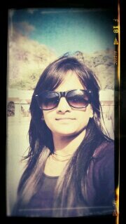 m a simple gal.... with lil bit f attitude...:p