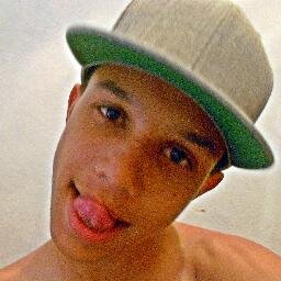 FelipeFernand55's profile picture. 