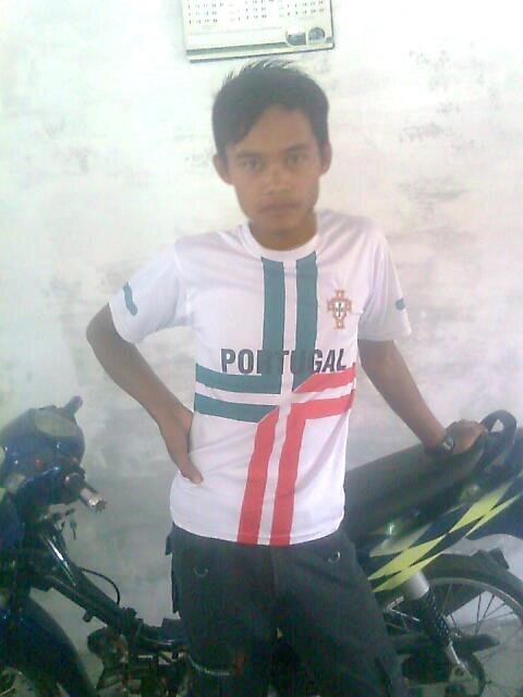 Anwaressalavy's profile picture. :-) Insan sejati mencari ridho Illahi :-)