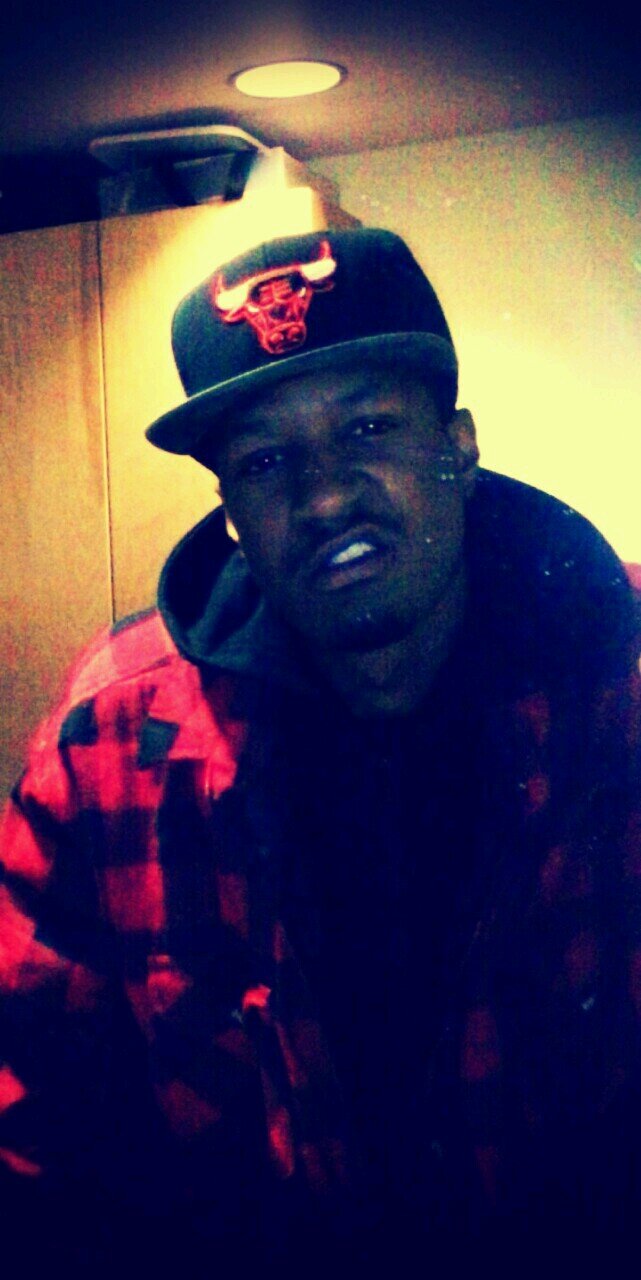 BennyCooke's profile picture. Recording Artist/Ghostwriter **Impress Me By Drowning A Fish** #PaperWeightINC #GFDMB #DiamondDistrictDemocratz