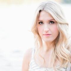 Minnesota Bride, Wisconsin Bride editor. Mad to live, mad to talk, desirous of everything at the same time.