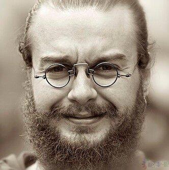 Хороший аппетит — это когда брат Митька помирает, но ухи все-таки просит.