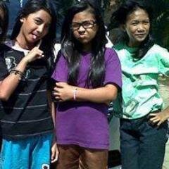 Aku Sayang RETARASANI :* :0 ( {} ) shafna mutiara,reni anggraini ,rena farida ,rani setiawati  ::)
#laffyu :* :*  syang kalian ♥♥♥
#♥ ILYSM Mom :) :*