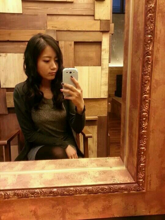 R_eunjung's profile picture. 