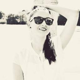 AdinaMarinescu's profile picture. 