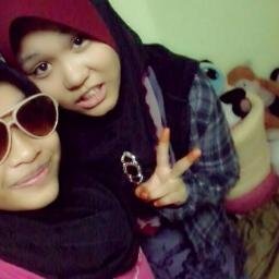 I'm yaya ,sweet fifteen, stay at peneng. Follow me :)