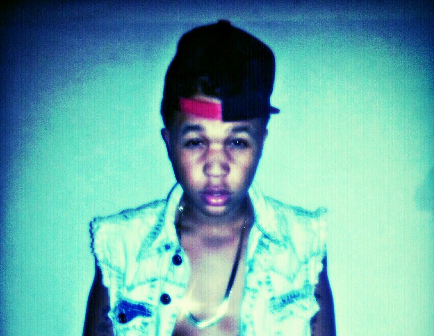 Follow me for Promotions & Future Upcoming Music Artists and Latest hit songs in Texas.Beat maker of POP, R&B, HIPHOP,& RAP.Mixtapes coming soon..