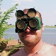 leolegory's profile picture. Родители - это люди,  стоящие между человеком и смертью. Когда они уходят, он оказываетс перед ней один на один.