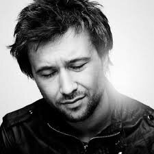 DellHollim's profile picture. Улыбнись прохожему - пусть помечтает...