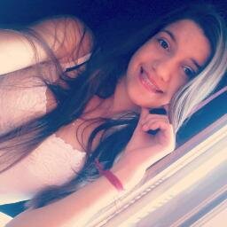temos a vida pra sonhar, deixar o amor acontecer. mas se o meu destino for você, a gente ainda vai se ver, e se o amor nos esperar, a gente ainda vai se amar ♥