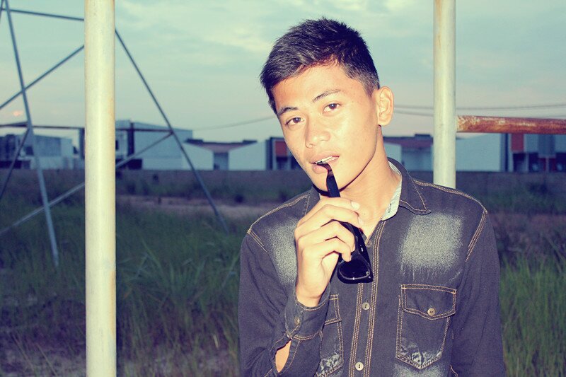 agungback123's profile picture. 